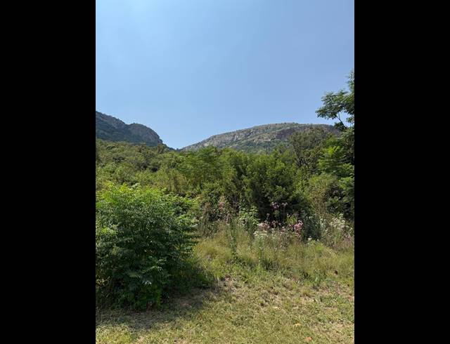 925M² VACANT LAND FOR SALE IN FALCON VIEW ESTATE